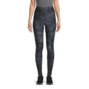 Camo leggings
